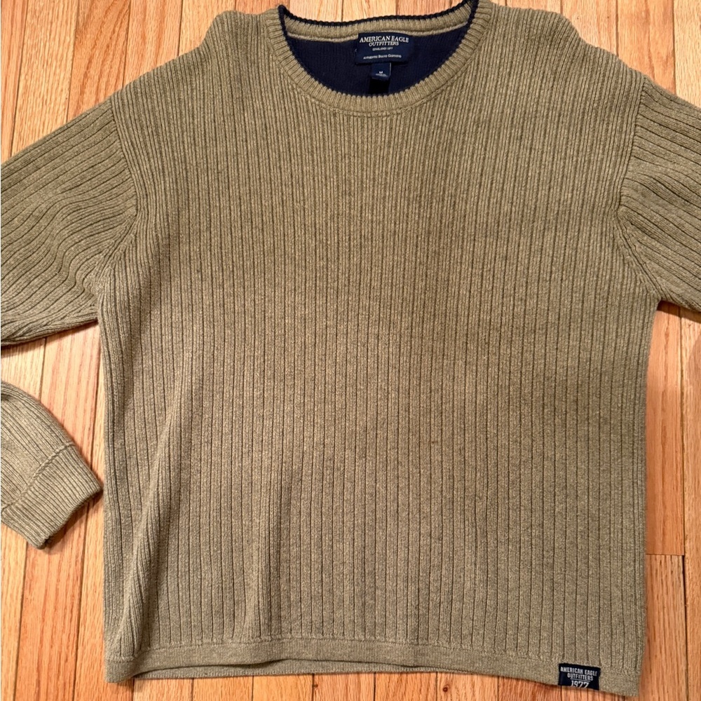 American Eagle Outfitters Men's Khaki Crewneck Preppy Sweater Fisherman